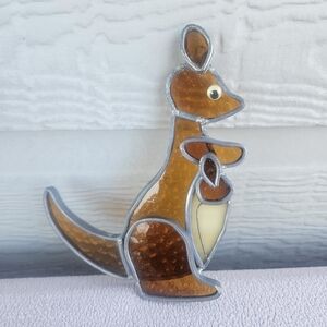VTG Kangaroo Stained Glass Suncatcher Outback Australia Hanging 5.5"